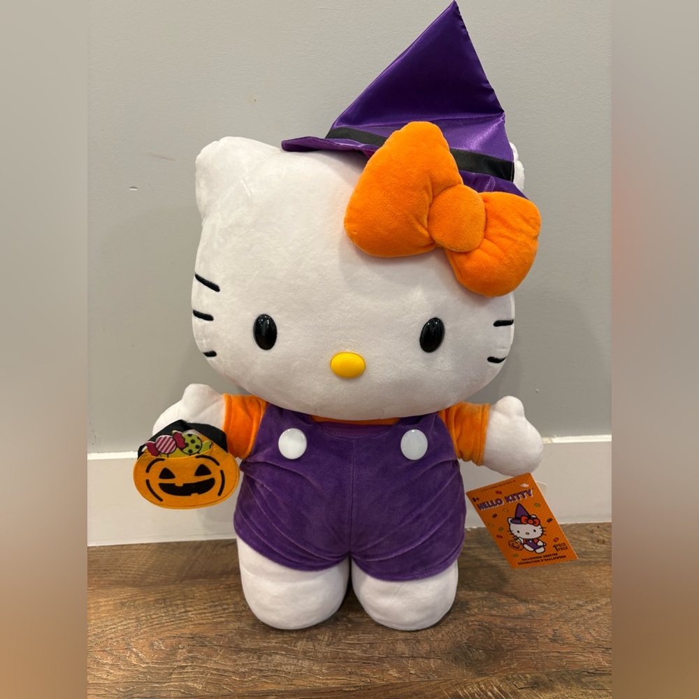 hello kitty halloween witch greeter
